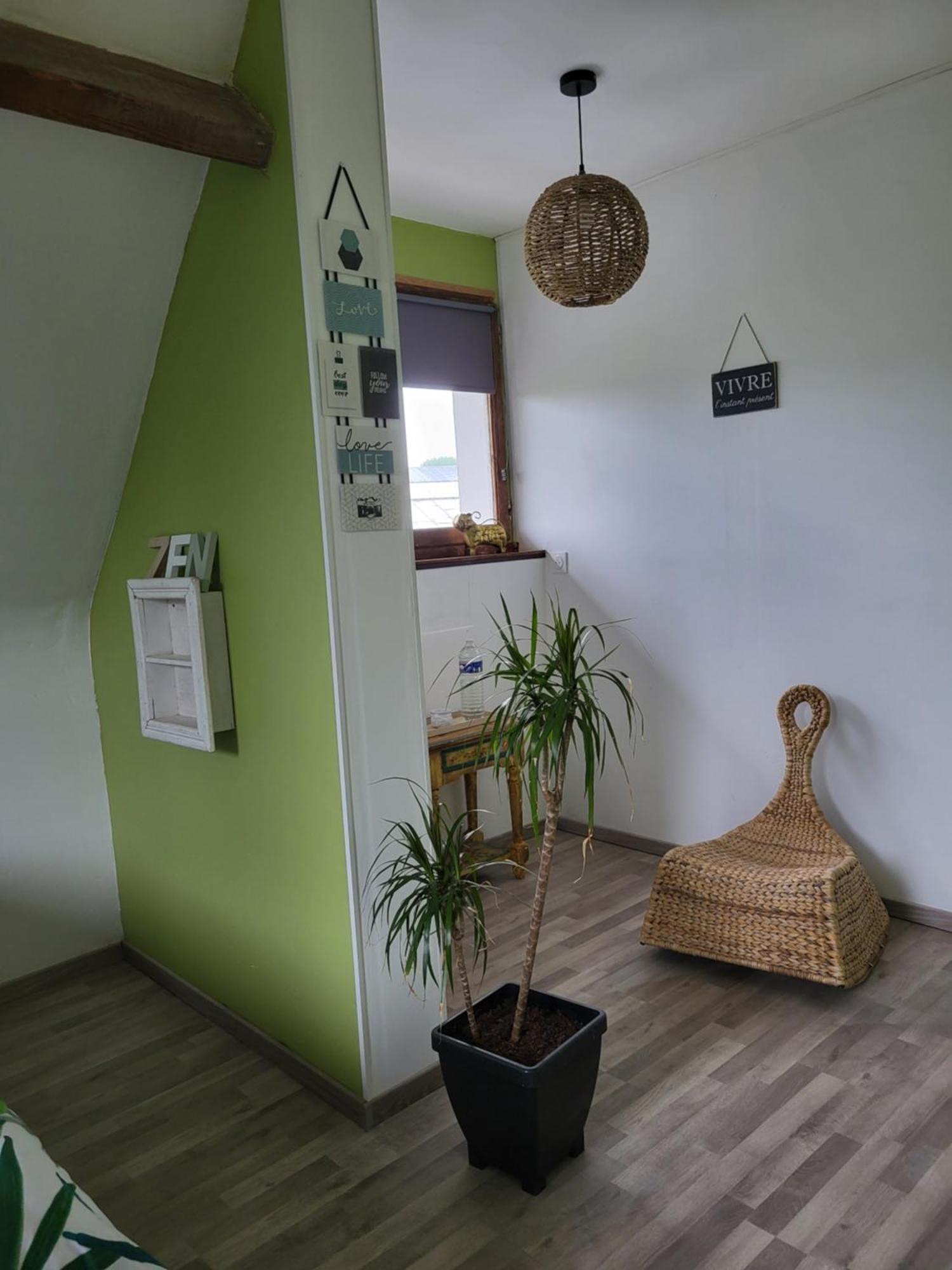 Hotel La Jufe à Cormeilles  Extérieur photo