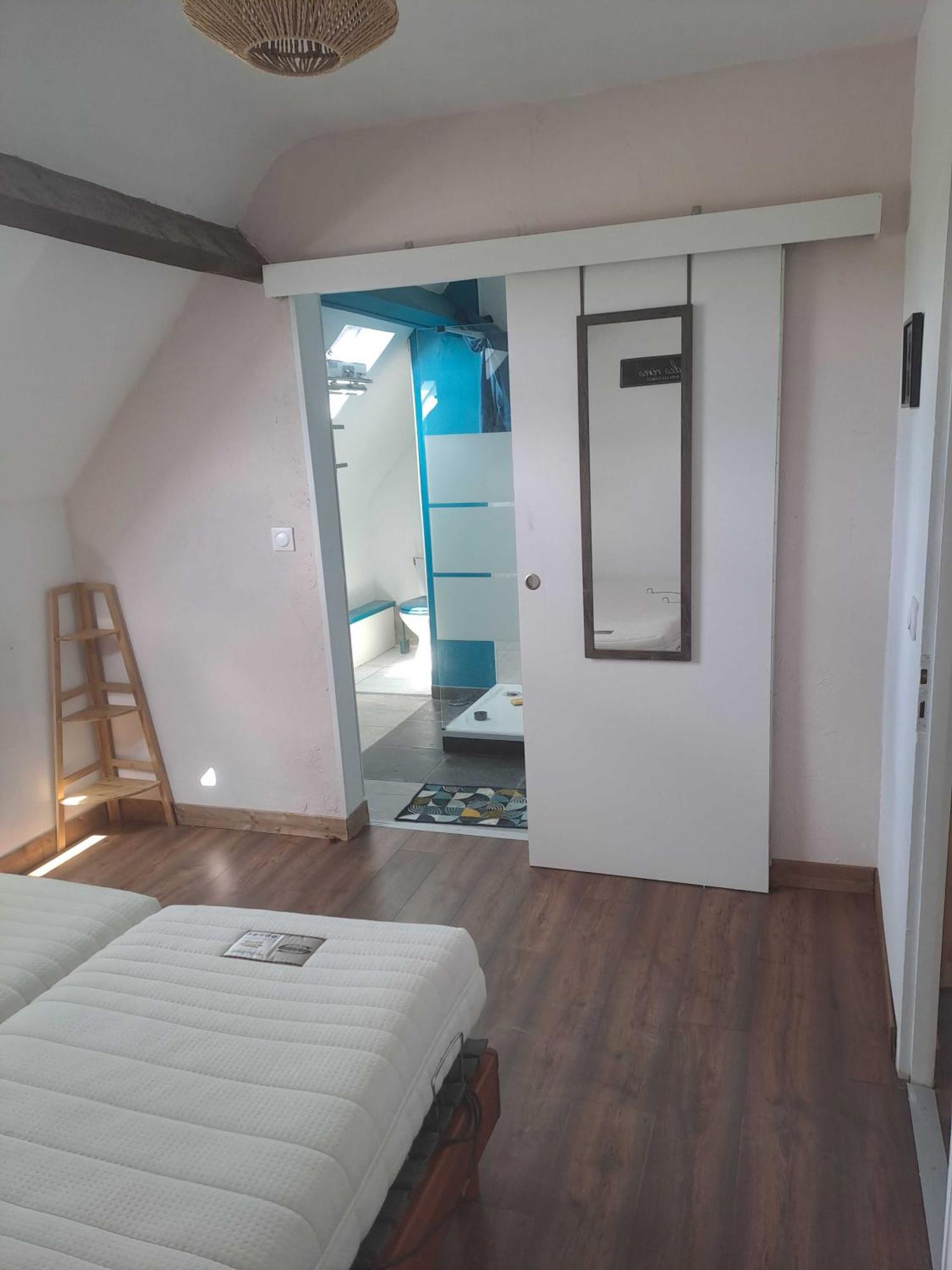 Hotel La Jufe à Cormeilles  Extérieur photo